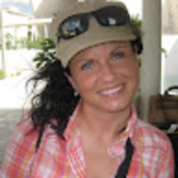 Meet your Posher, Bridget - Picture 1 of 1